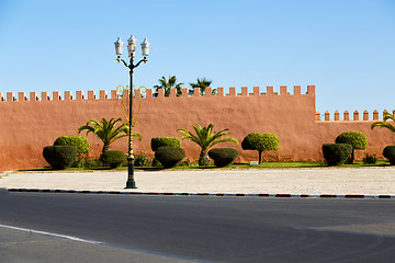 Image showing dome    old ruin in       and sky  near    street lamp