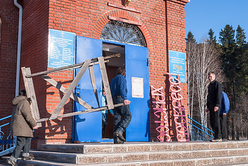 Image showing Workers make out church to Easter. Zavodoukovsk