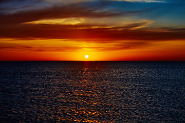 Image showing Sunset over the ocean