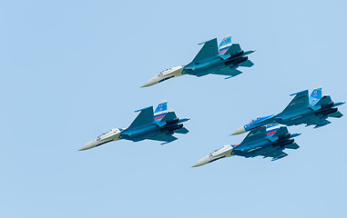 Image showing Group flight of russian pilotage team on SU-27