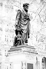 Image showing marble and statue in old city of london england