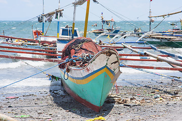 Image showing Fishing vessels in The Philippines