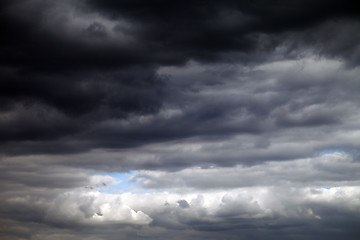 Image showing Sky and dark clouds before storm