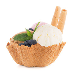 Image showing Ice cream scoops in wafer bowl