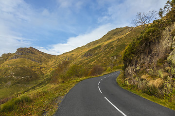 Image showing Scenic Road in Mountains