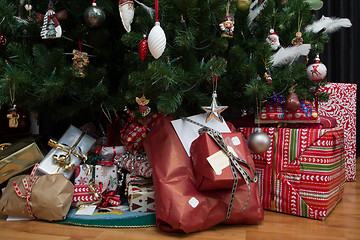 Image showing christmas presents