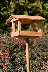 Image showing simple bird feeder