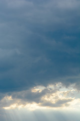 Image showing Overcast day sun beam through the clouds