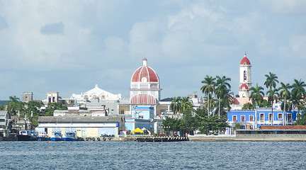 Image showing waterside scenery around Cienfuegos