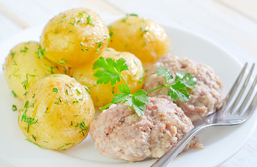 Image showing potato and cutlets