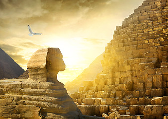 Image showing Great sphinx and pyramids