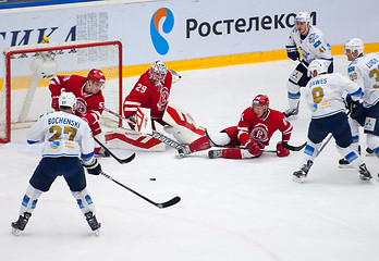 Image showing D, Berdyukov (84) defend the gate