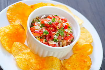 Image showing nachos with salsa