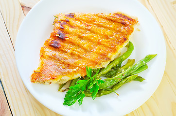 Image showing fried fish with green beans