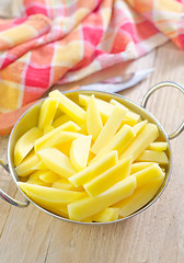 Image showing raw potato in metal bowl