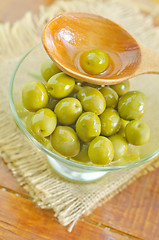 Image showing green olives