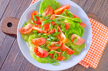 Image showing salad with tomato