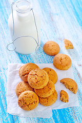 Image showing milk with cookies