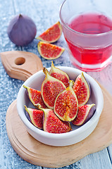 Image showing figs and juice