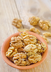 Image showing walnuts