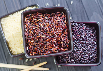 Image showing raw rice in bowls