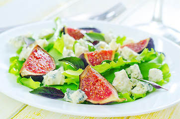 Image showing salad with cheese and figs