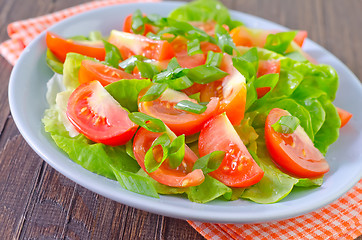 Image showing salad with tomato