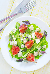 Image showing salad with cheese and figs