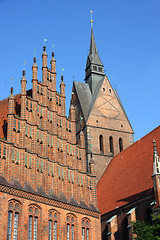 Image showing Market Church and Old Town Hall in Hannover, Germany