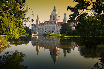 Image showing New Town Hall building (Rathaus) in Hannover Germany