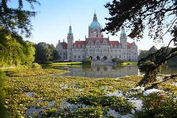 Image showing New Town Hall building (Rathaus) in Hannover Germany