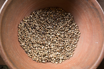 Image showing freshly roasted coffe in bowl