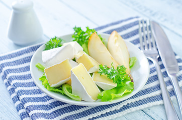 Image showing salad with camembert and pears