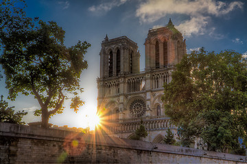 Image showing Sunrise over Notre Dame