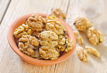 Image showing walnuts