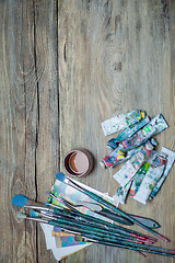 Image showing Paints and brushes