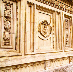 Image showing england  historic   marble and statue in old city of london 