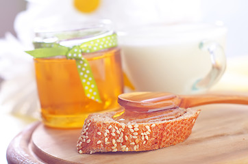 Image showing honey and bread