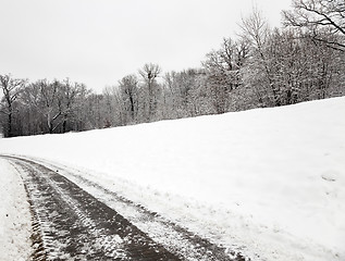 Image showing   small   road in winter  