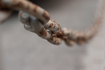 Image showing gray rusty chain