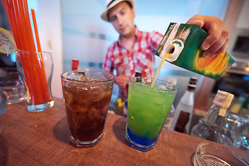 Image showing barman prepare fresh coctail drink