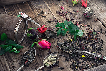 Image showing Dried tea leaves