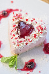 Image showing heart-shaped valentine cake