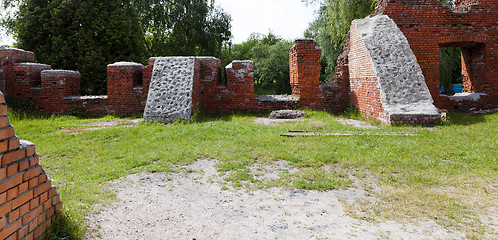 Image showing the ruins of an old building  