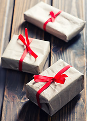 Image showing presents