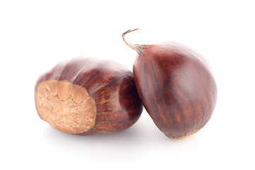 Image showing Chestnuts with shell 