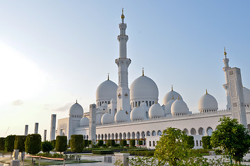 Image showing the Sheikh Zayed Grand Mosque