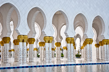 Image showing the Sheikh Zayed Grand Mosque