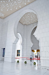 Image showing the Sheikh Zayed Grand Mosque