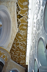 Image showing the Sheikh Zayed Grand Mosque